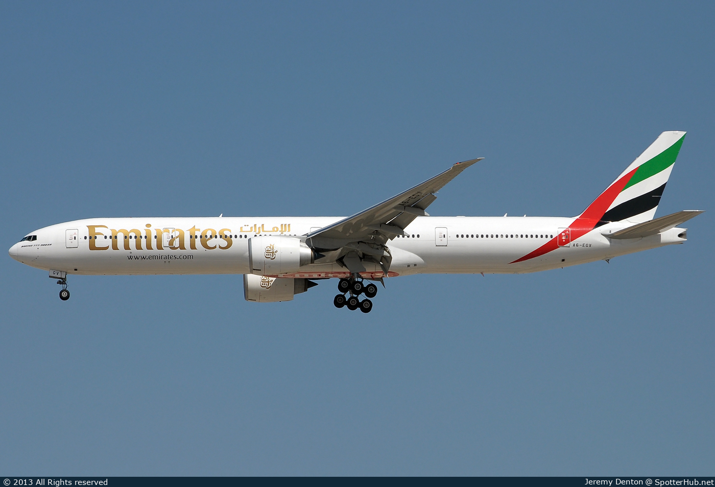 Photo of A6-EGV - Boeing 777-31H(ER) operated by Emirates