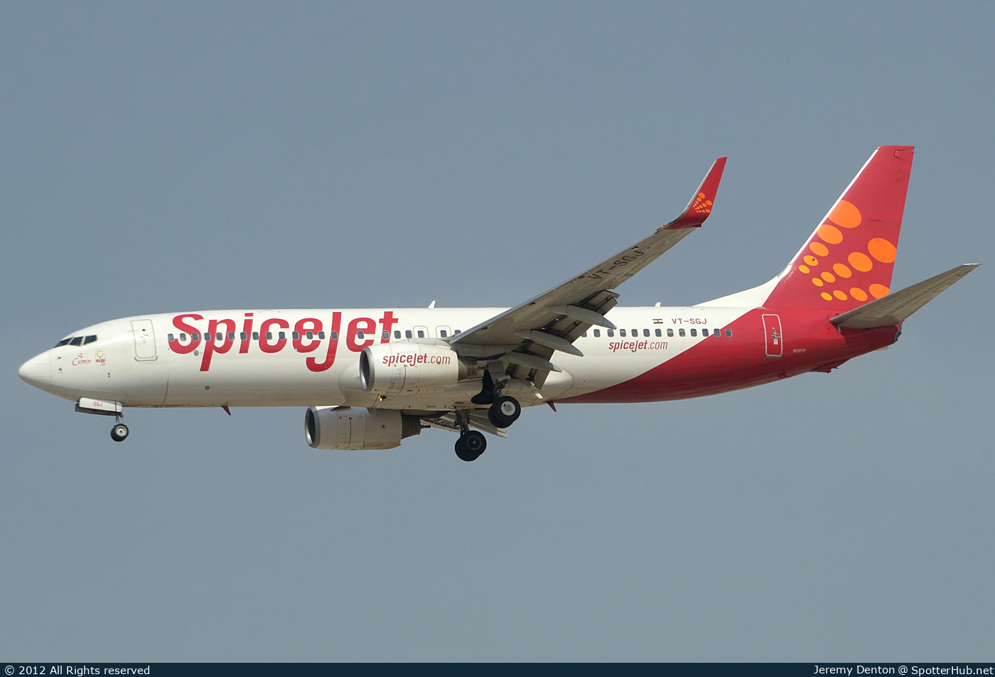 Photo of VT-SGJ - Boeing 737-86J operated by SpiceJet
