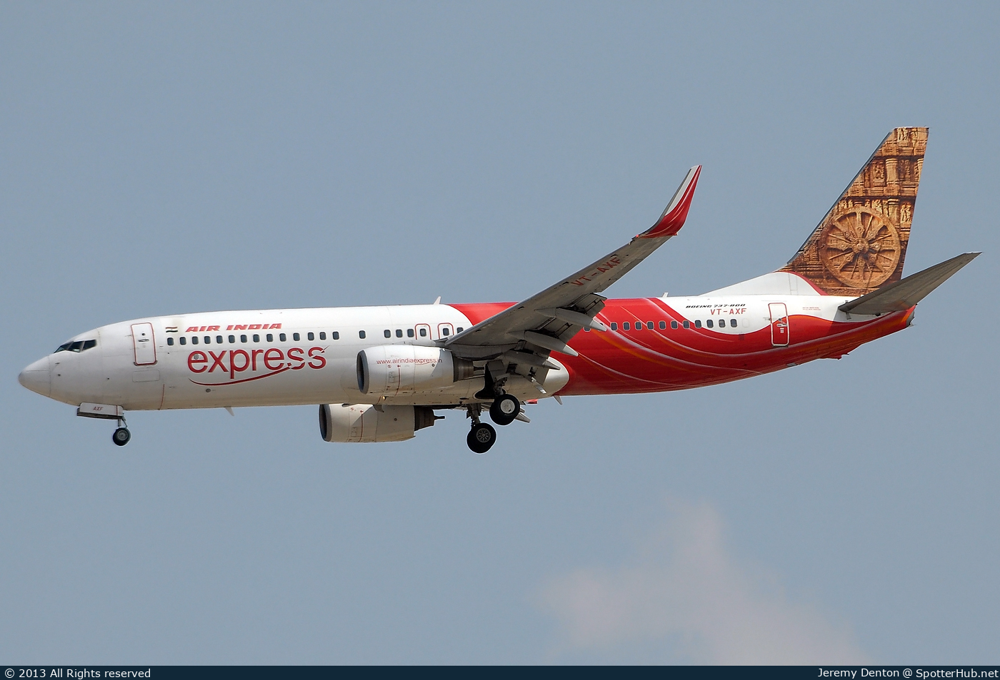 Photo of VT-AXF - Boeing 737-8Q8 operated by Air India Express