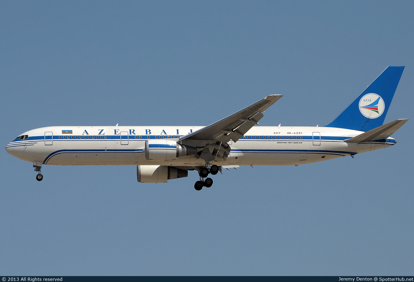 Photo of 4K-AZ81 - Boeing 767-32L(ER) operated by Azerbaijan Airlines