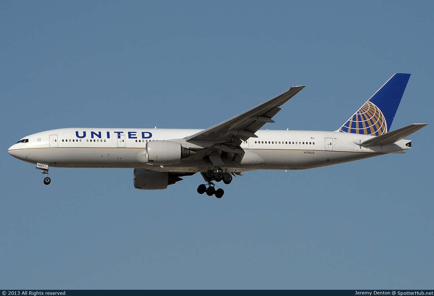 Photo of N783UA - Boeing 777-222(ER) operated by United Airlines