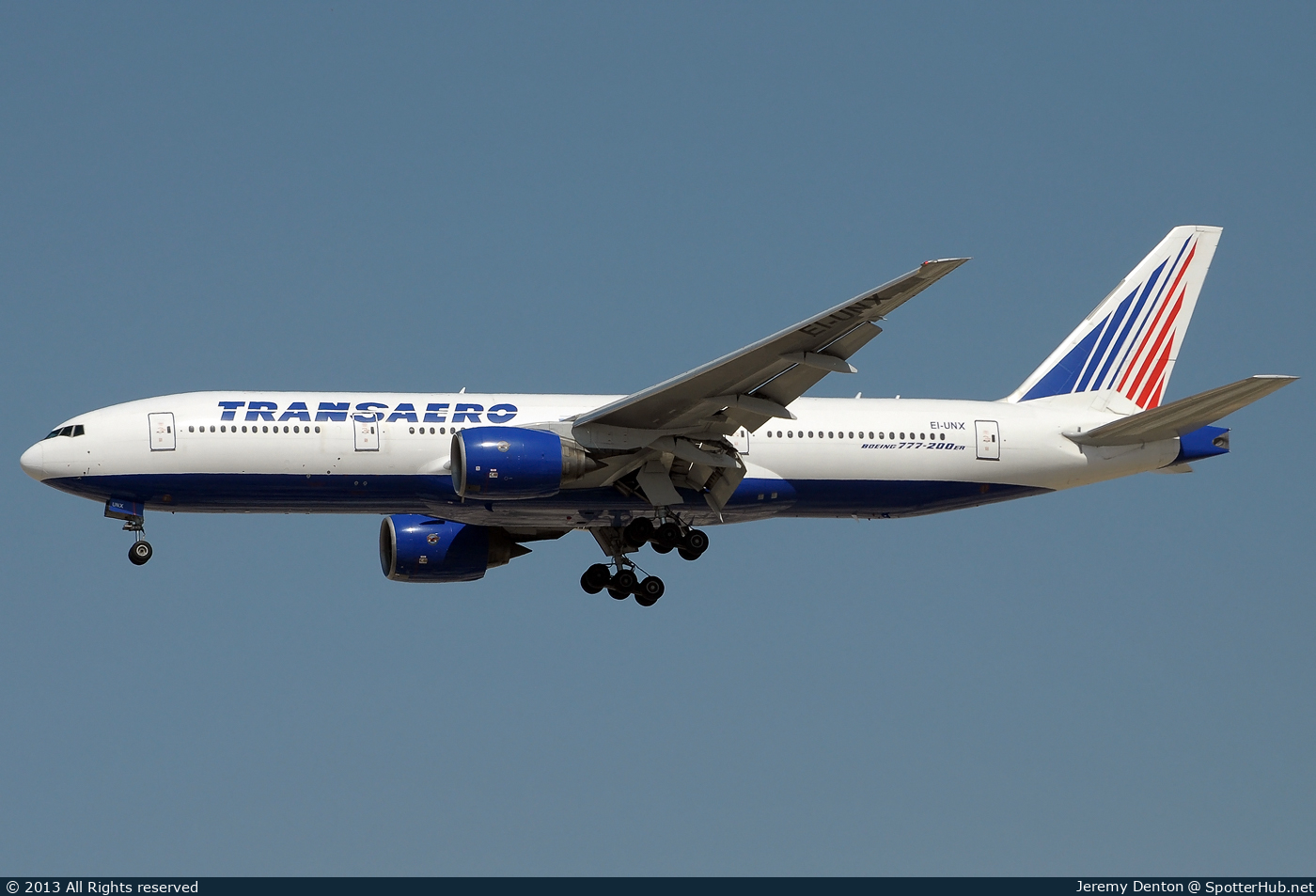 Photo of EI-UNX - Boeing 777-222(ER) operated by Transaero