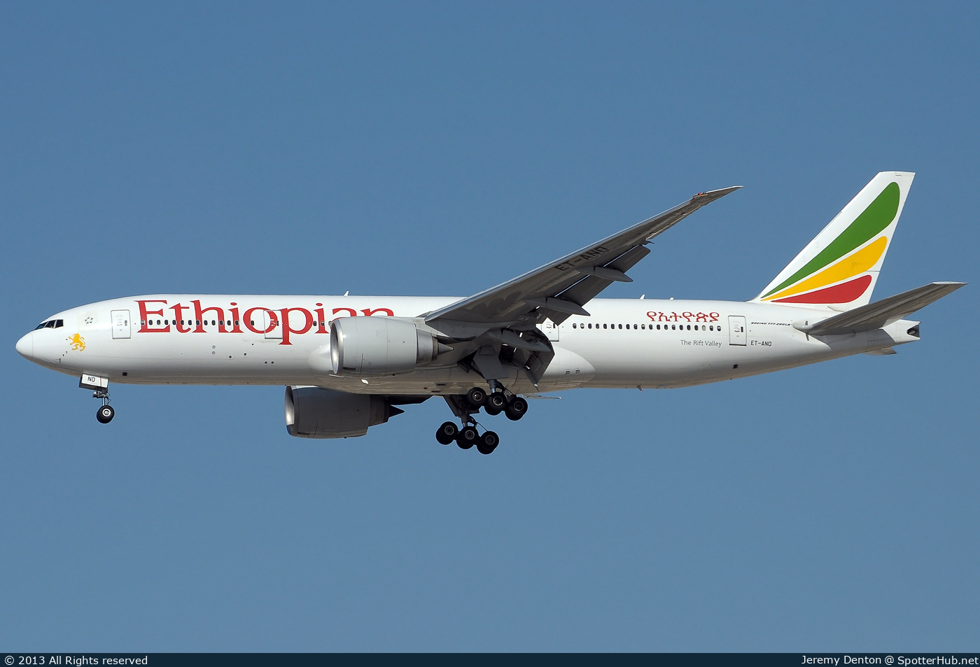 Photo of ET-ANO - Boeing 777-260(LR) operated by Ethiopian Airlines