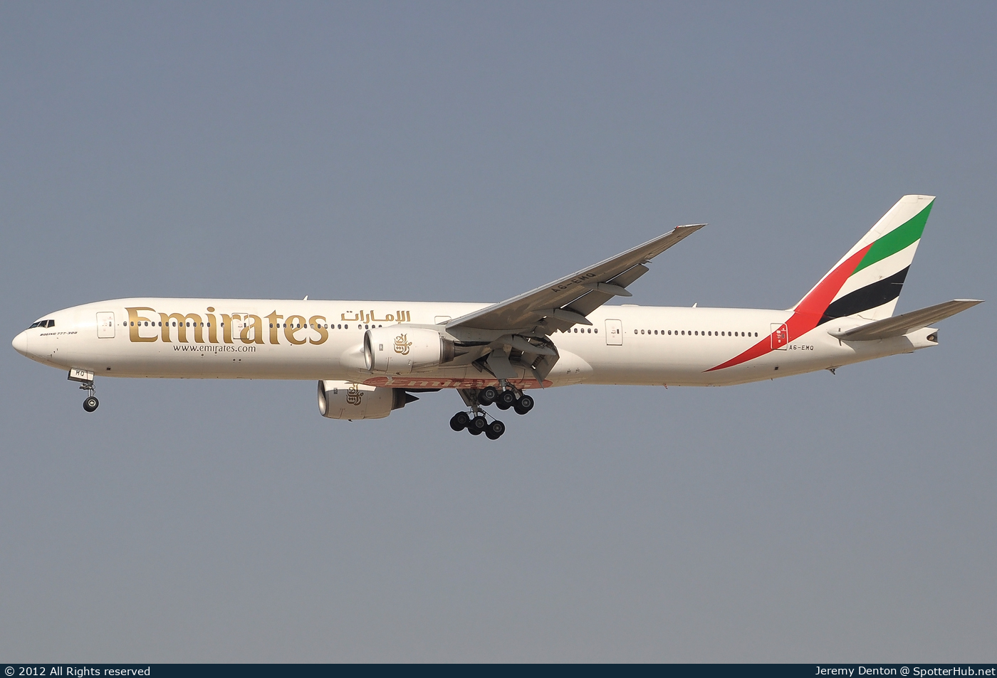 Photo of A6-EMQ - Boeing 777-31H operated by Emirates
