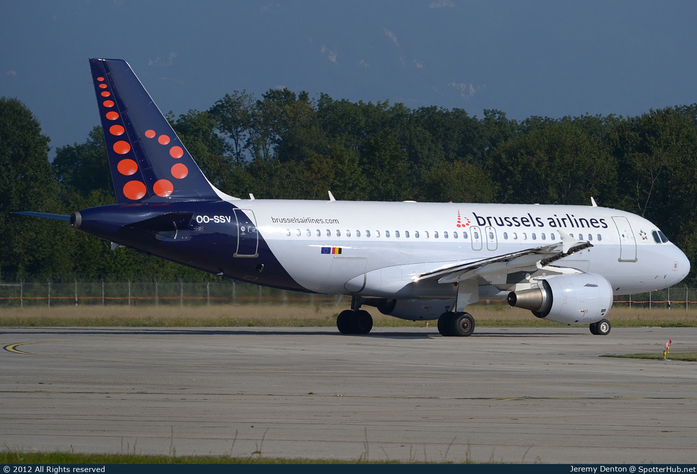 Photo of OO-SSV - Airbus A319-111 operated by Brussels Airlines
