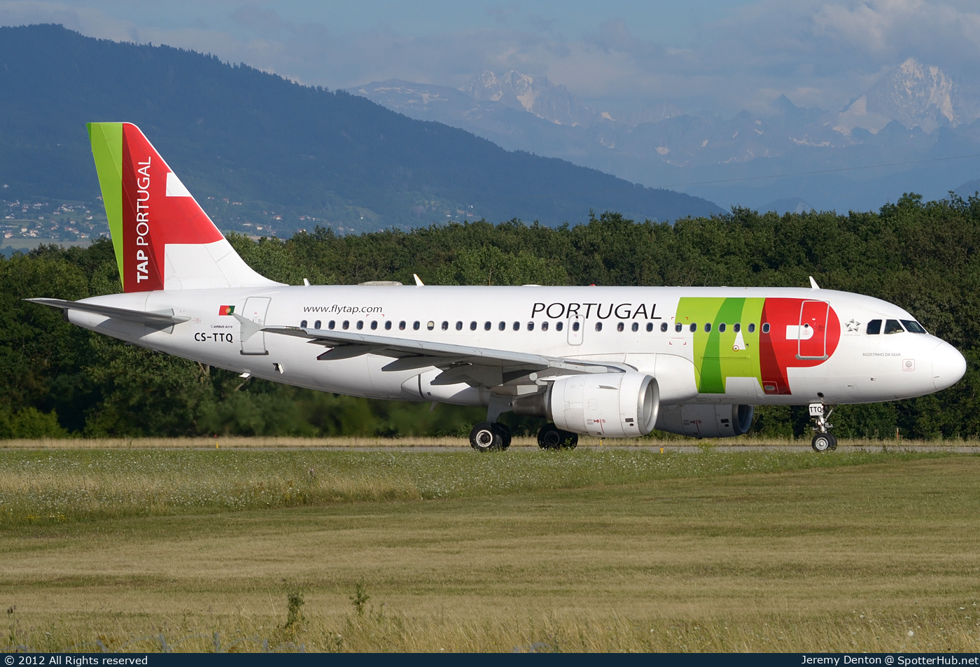 Photo of CS-TTQ - Airbus A319-112 operated by TAP Air Portugal