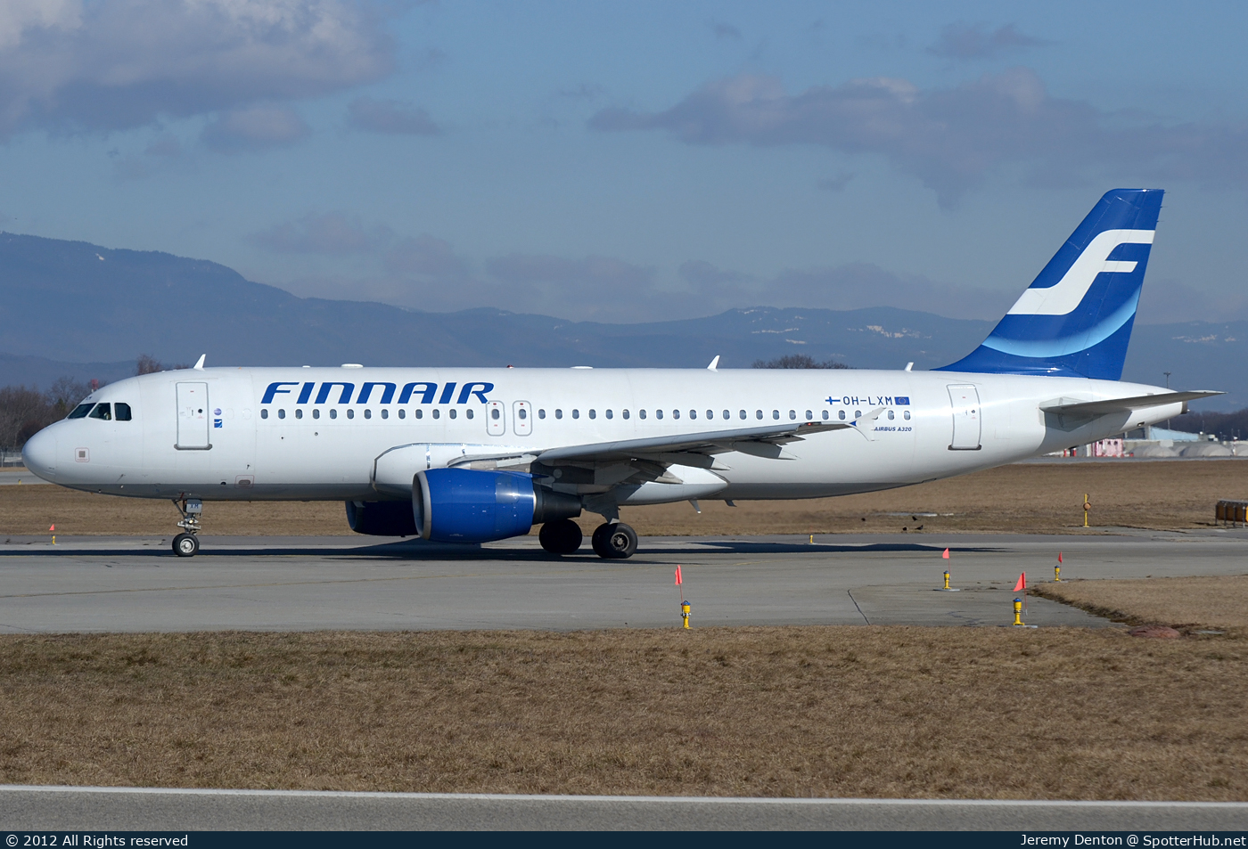 Photo of OH-LXM - Airbus A320-214 operated by Finnair