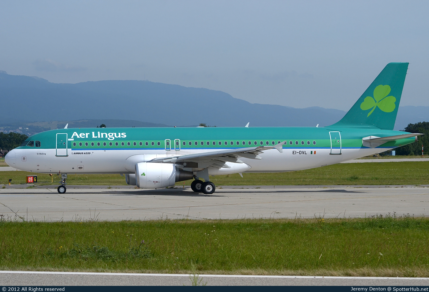 Photo of EI-DVL - Airbus A320-214 operated by Aer Lingus