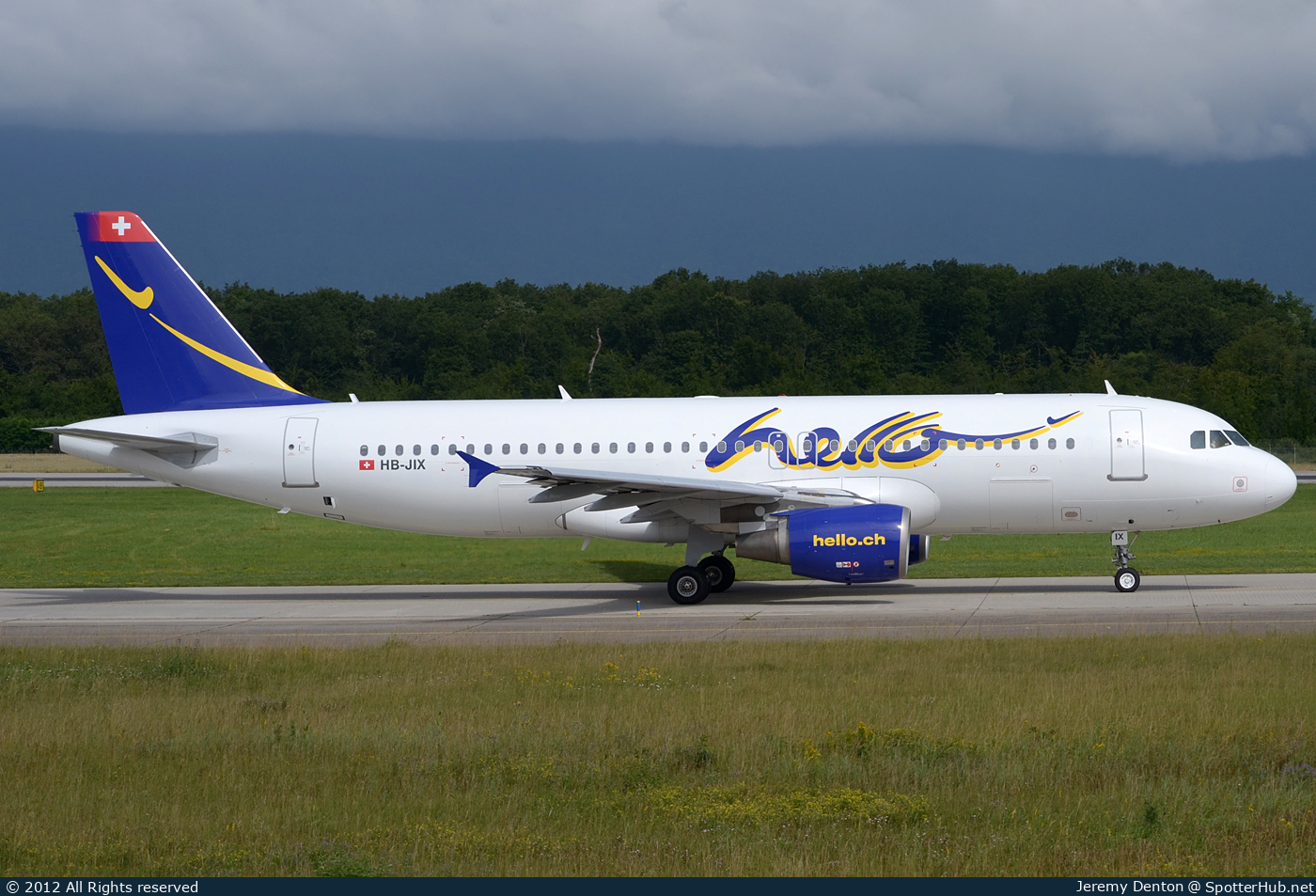 Photo of HB-JIX - Airbus A320-214 operated by Hello
