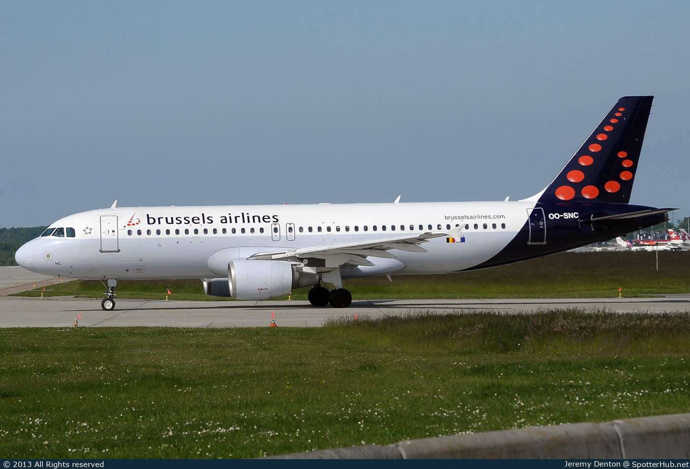 Photo of OO-SSC - Airbus A319-112 operated by Brussels Airlines