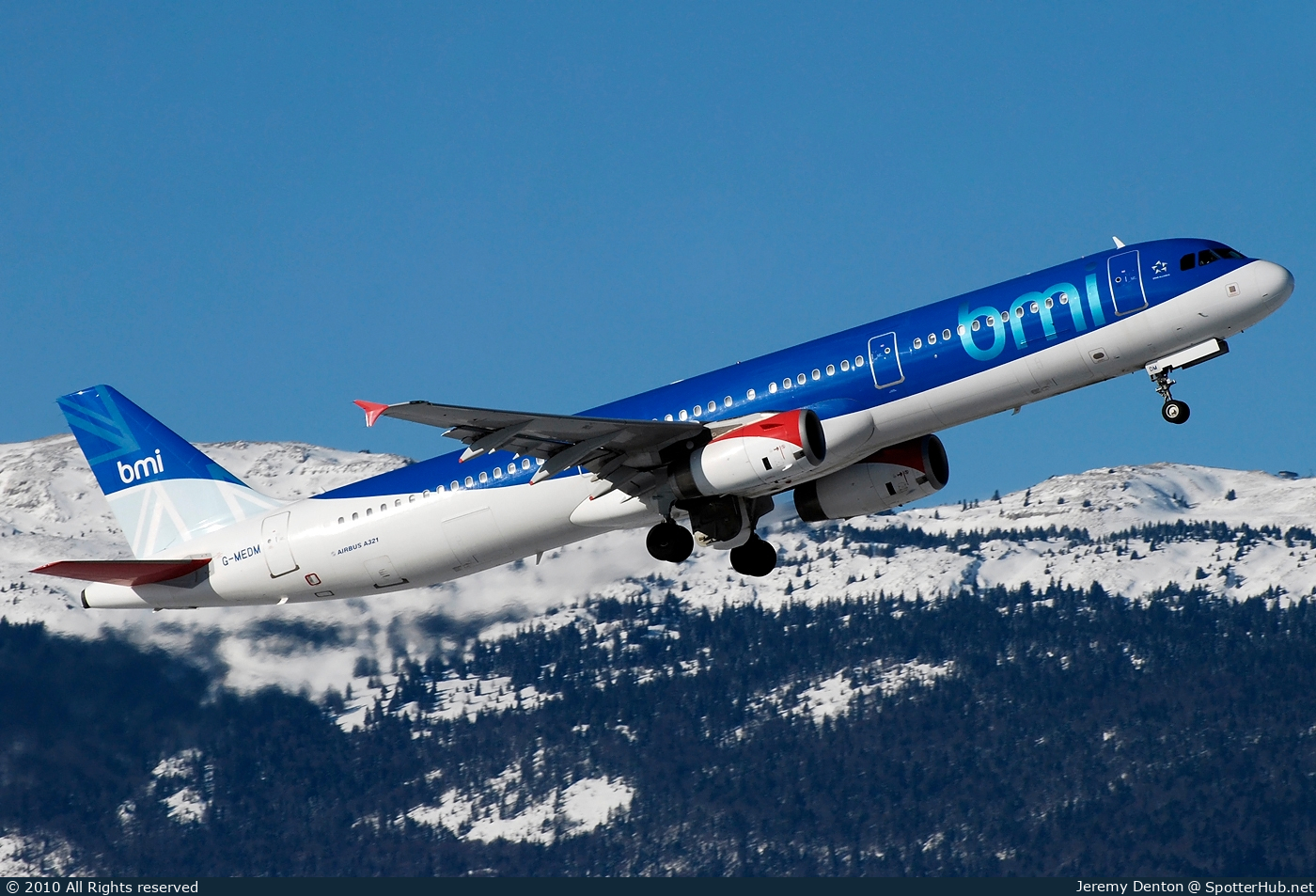 Photo of G-MEDM - Airbus A321-231 operated by bmi British Midland