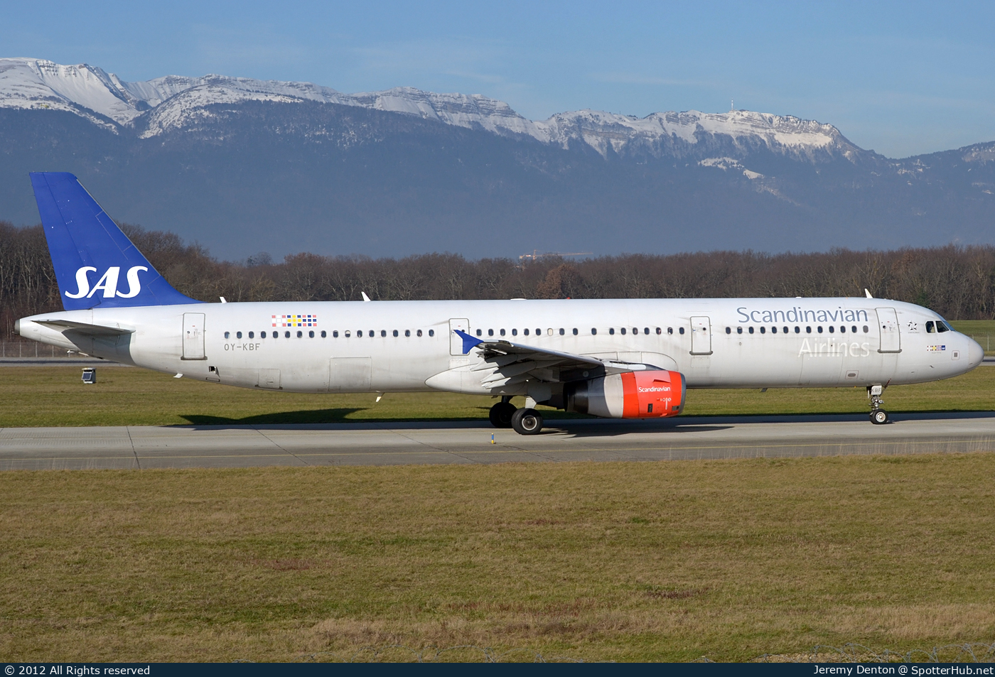 Photo of OY-KBF - Airbus A321-232 operated by SAS Scandinavian Airlines