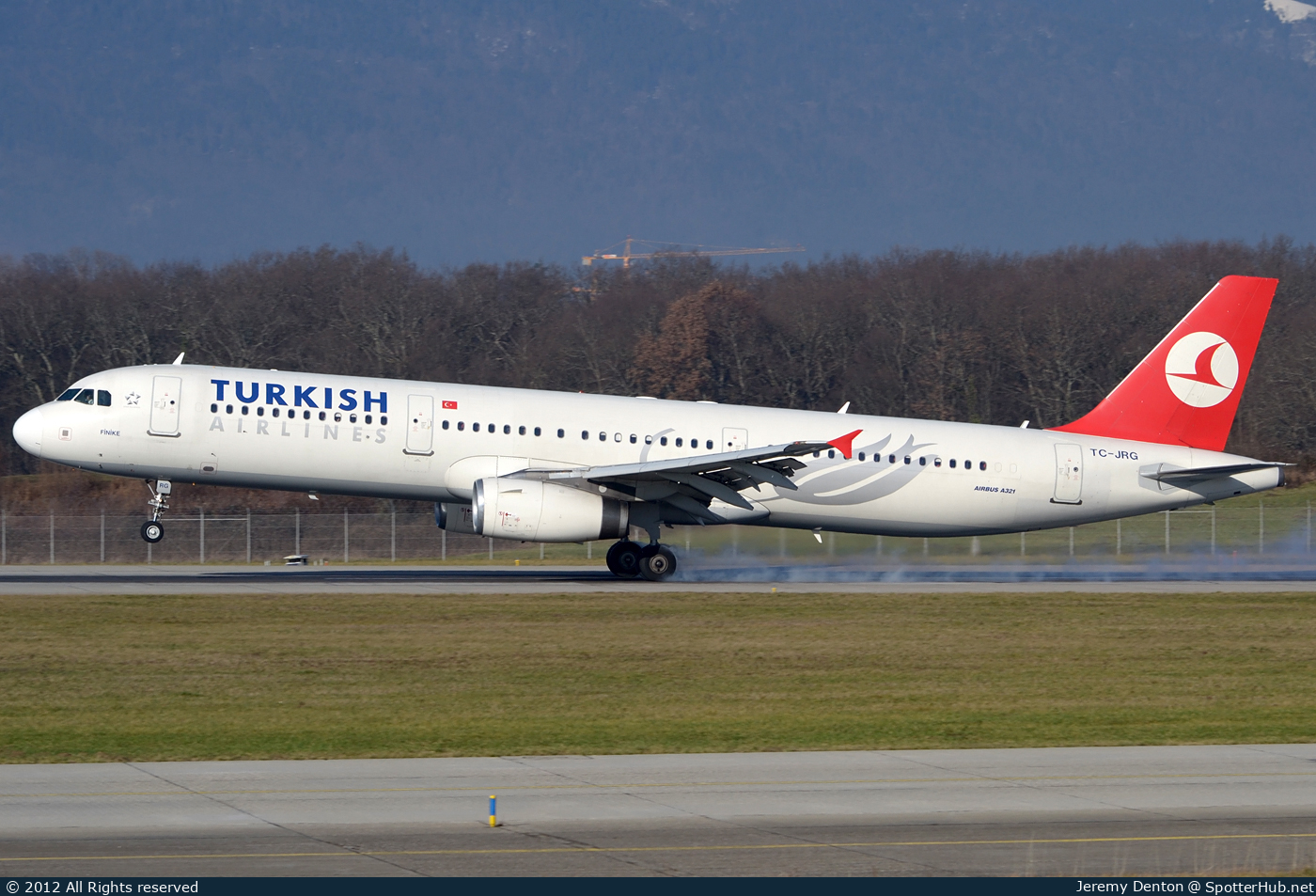 Photo of TC-JRG - Airbus A321-231 operated by Turkish Airlines