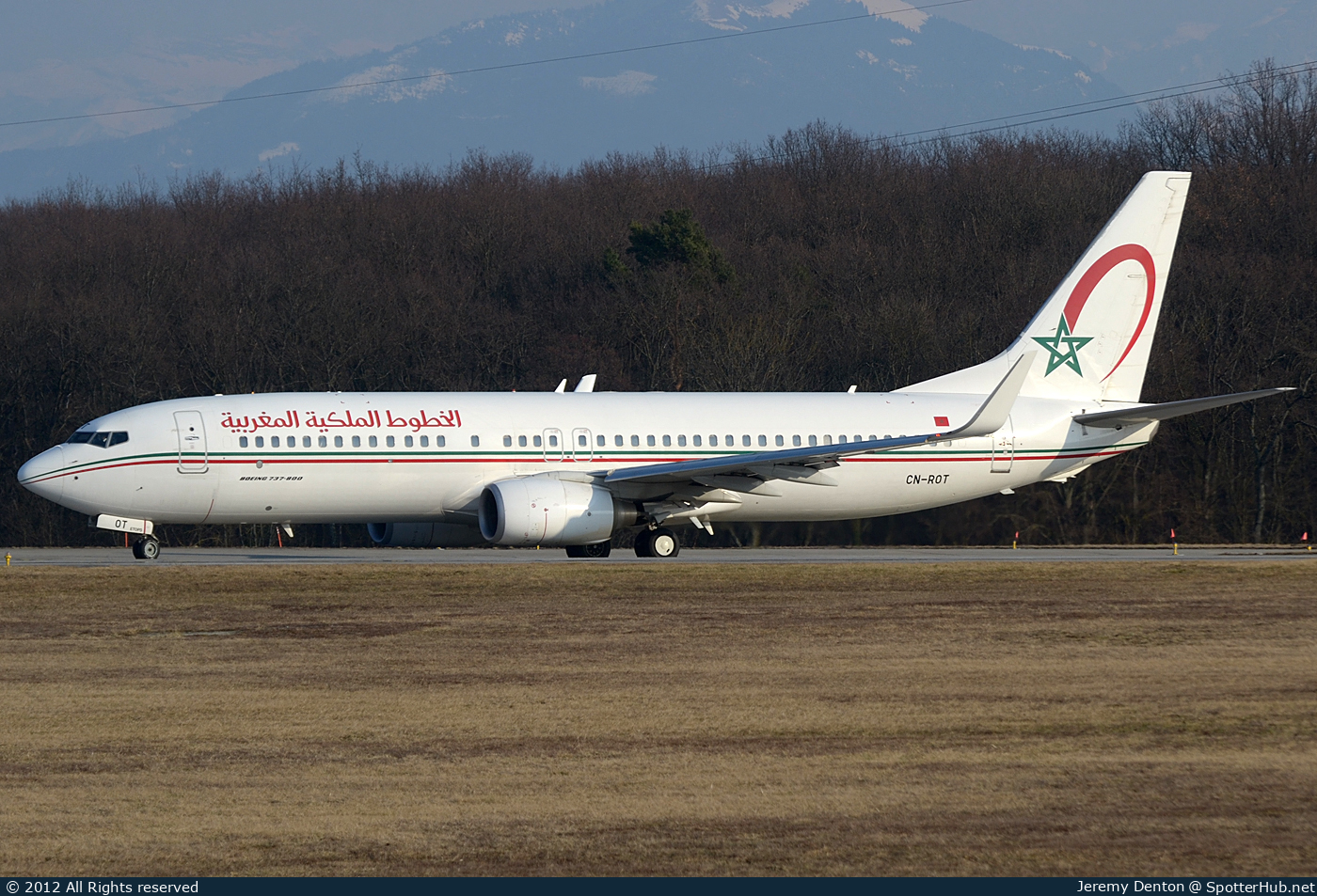 Photo of CN-ROT - Boeing 737-8B6 operated by Royal Air Maroc