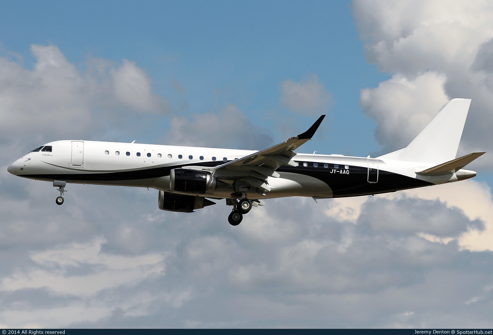 Photo of JY-AAG - Embraer Lineage 1000 operated by Arab Wings Company