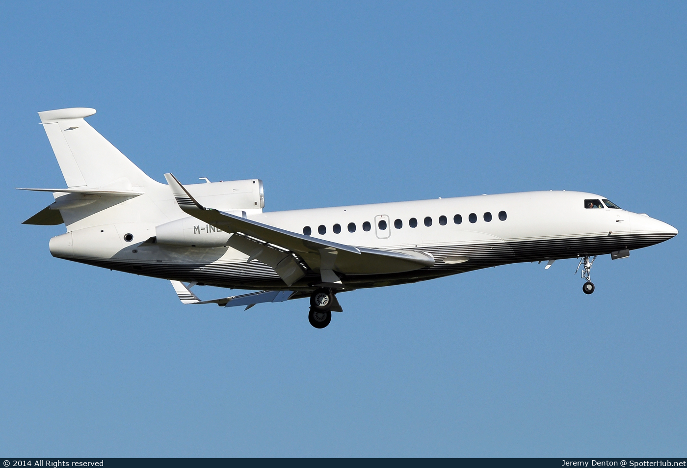 Photo of M-INER - Dassault Falcon 7X operated by Private