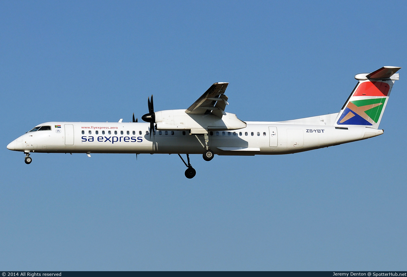 Photo of ZS-YBT - Bombardier DHC-8-402 Dash 8 Q400 operated by South African Express Airways