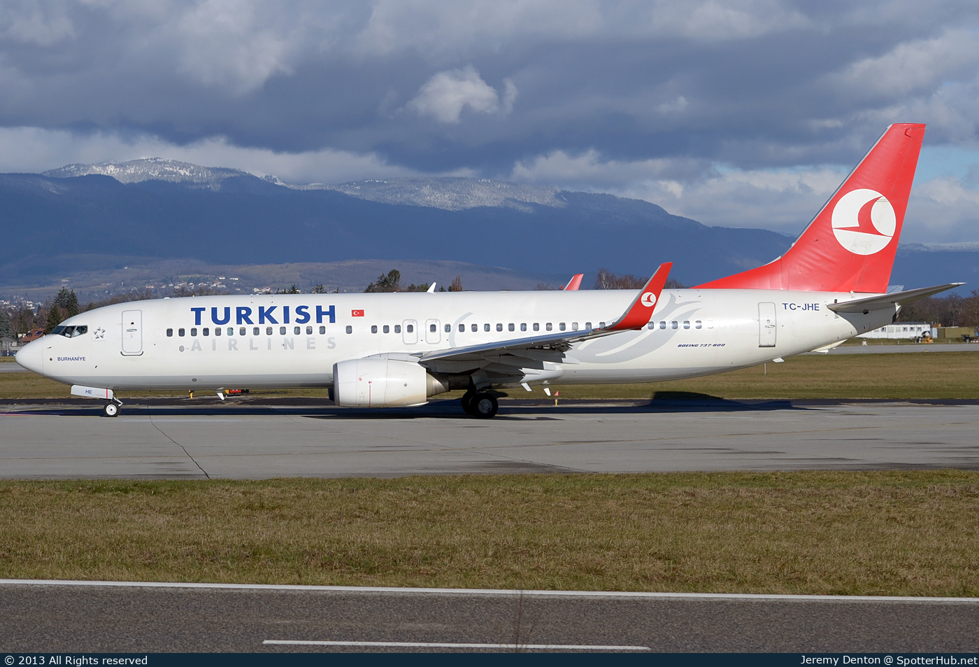 Photo of TC-JHE - Boeing 737-8F2 operated by Turkish Airlines