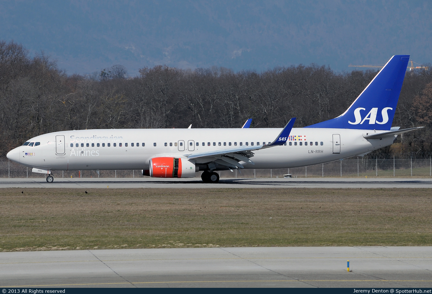 Photo of LN-RRH - Boeing 737-883 operated by SAS Scandinavian Airlines