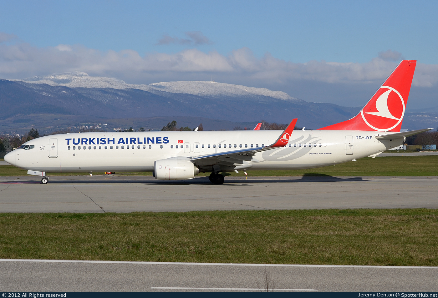 Photo of TC-JYF - Boeing 737-9F2(ER) operated by Turkish Airlines