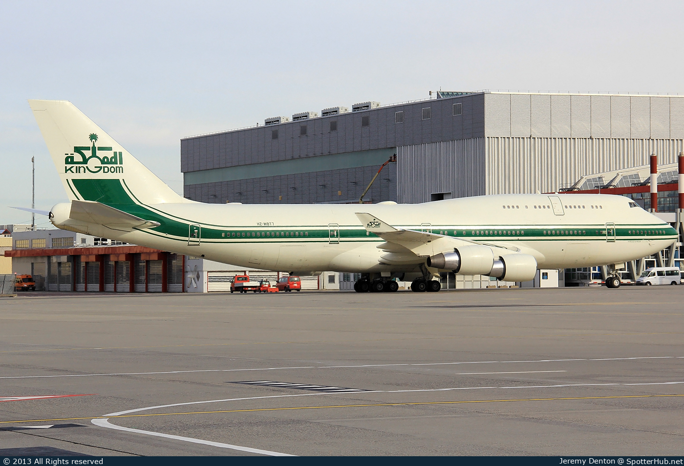 Photo of HZ-WBT7 - Boeing 747-4J6 operated by Kingdom Holding Company