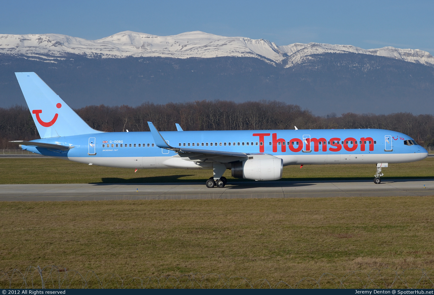 Photo of G-OOBG - Boeing 757-236 operated by Thomson Airways