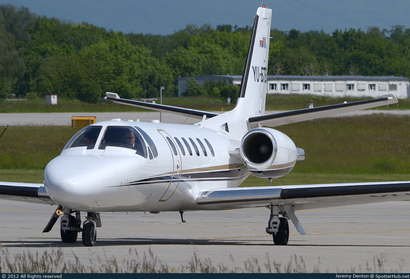 Photo of YU-BTB - Cessna 550B Citation Bravo operated by Air Pink