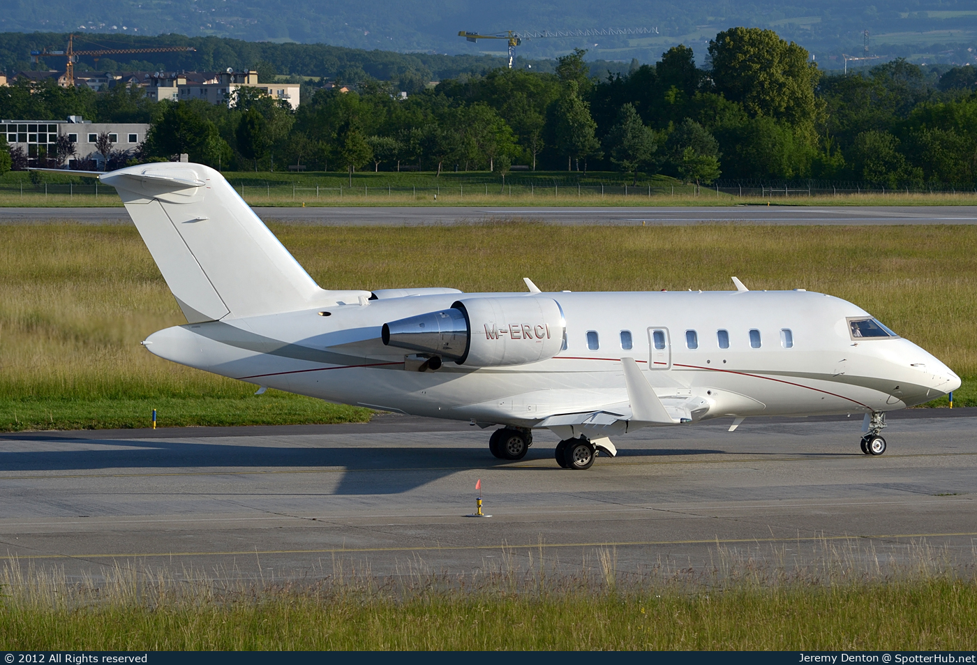 Photo of M-ERCI - Bombardier Challenger 605 operated by Private