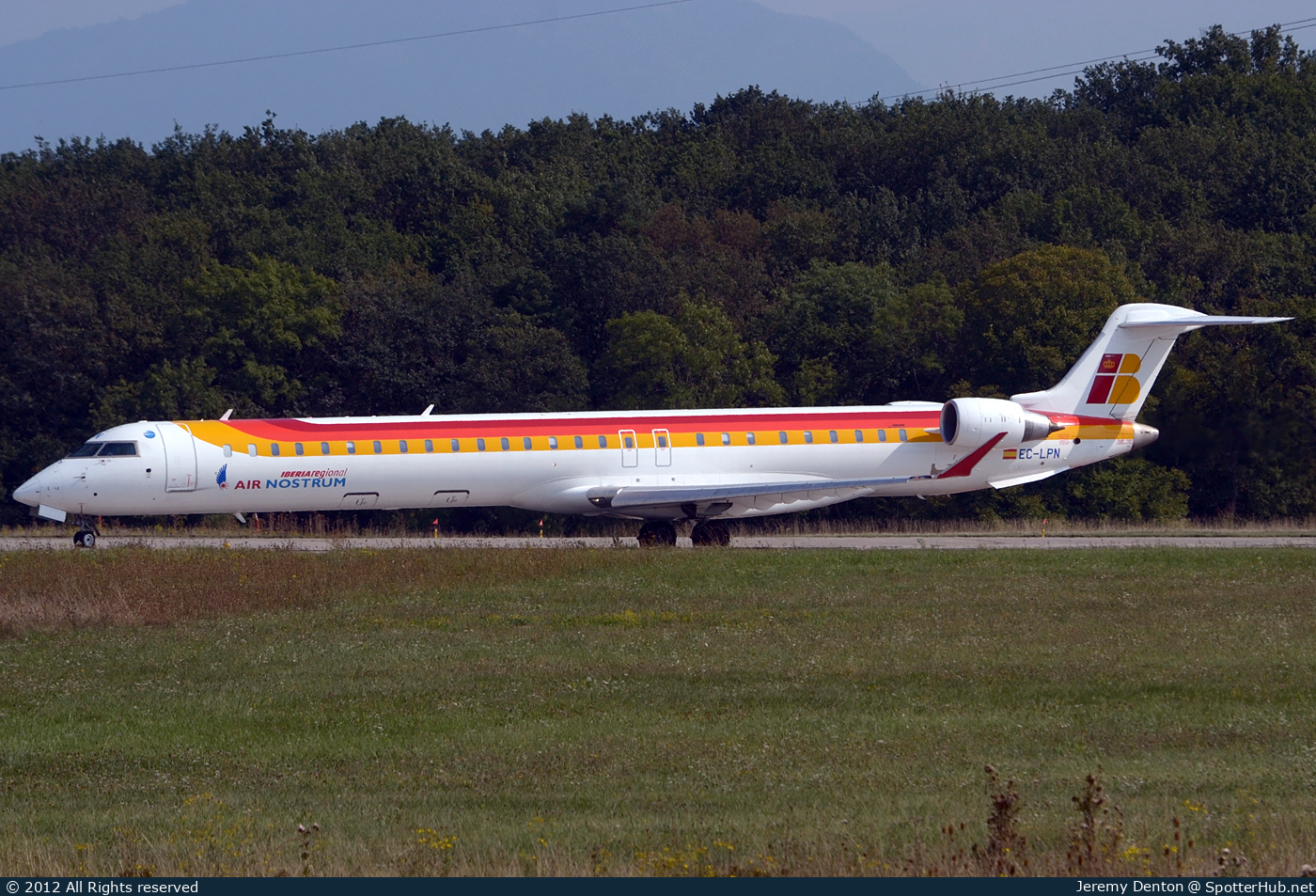 Photo of EC-LPN - Bombardier CRJ-1000 operated by Iberia Regional (opb Air Nostrum)