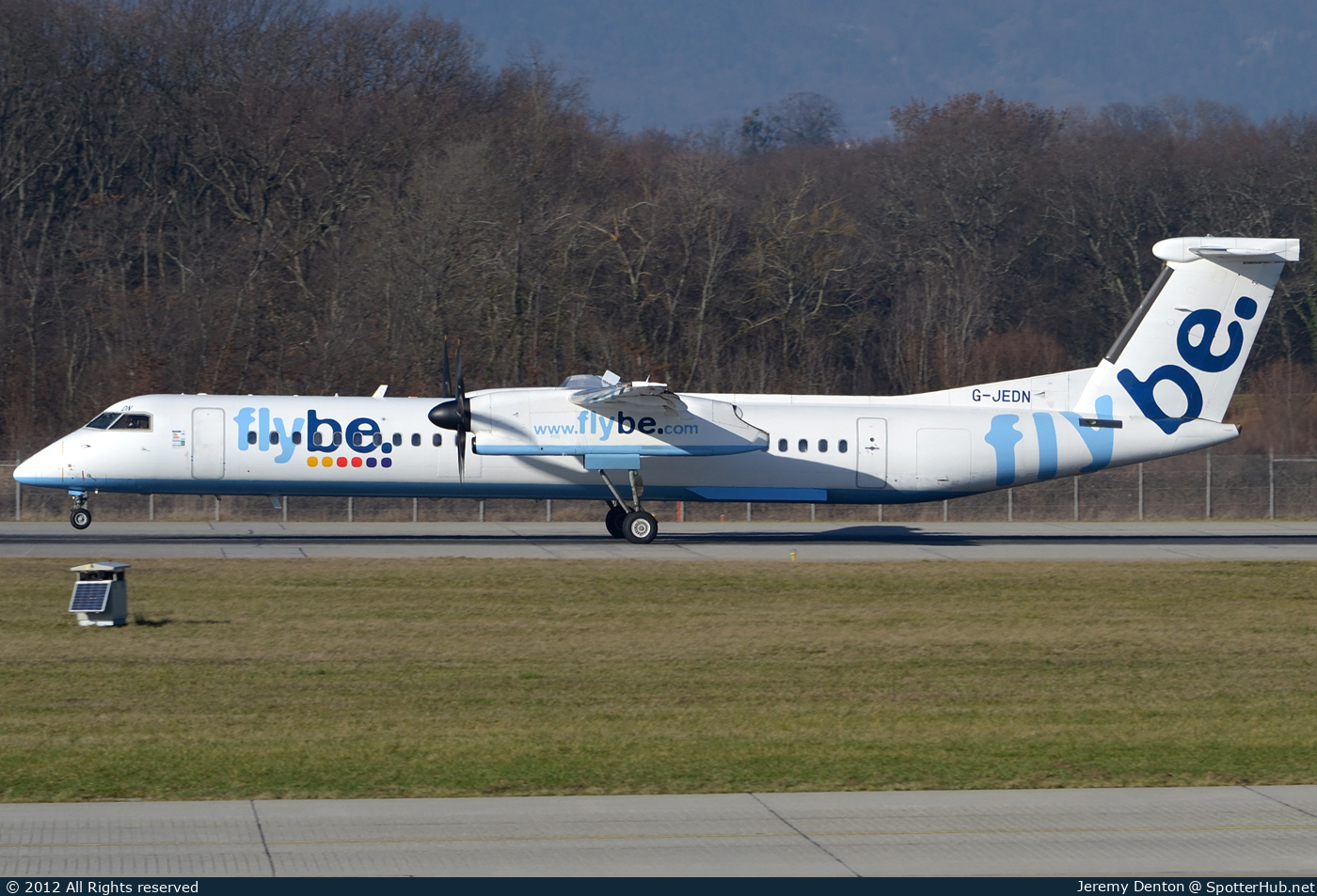 Photo of G-JEDN - Bombardier DHC-8-402 Dash 8 Q400 operated by flybe