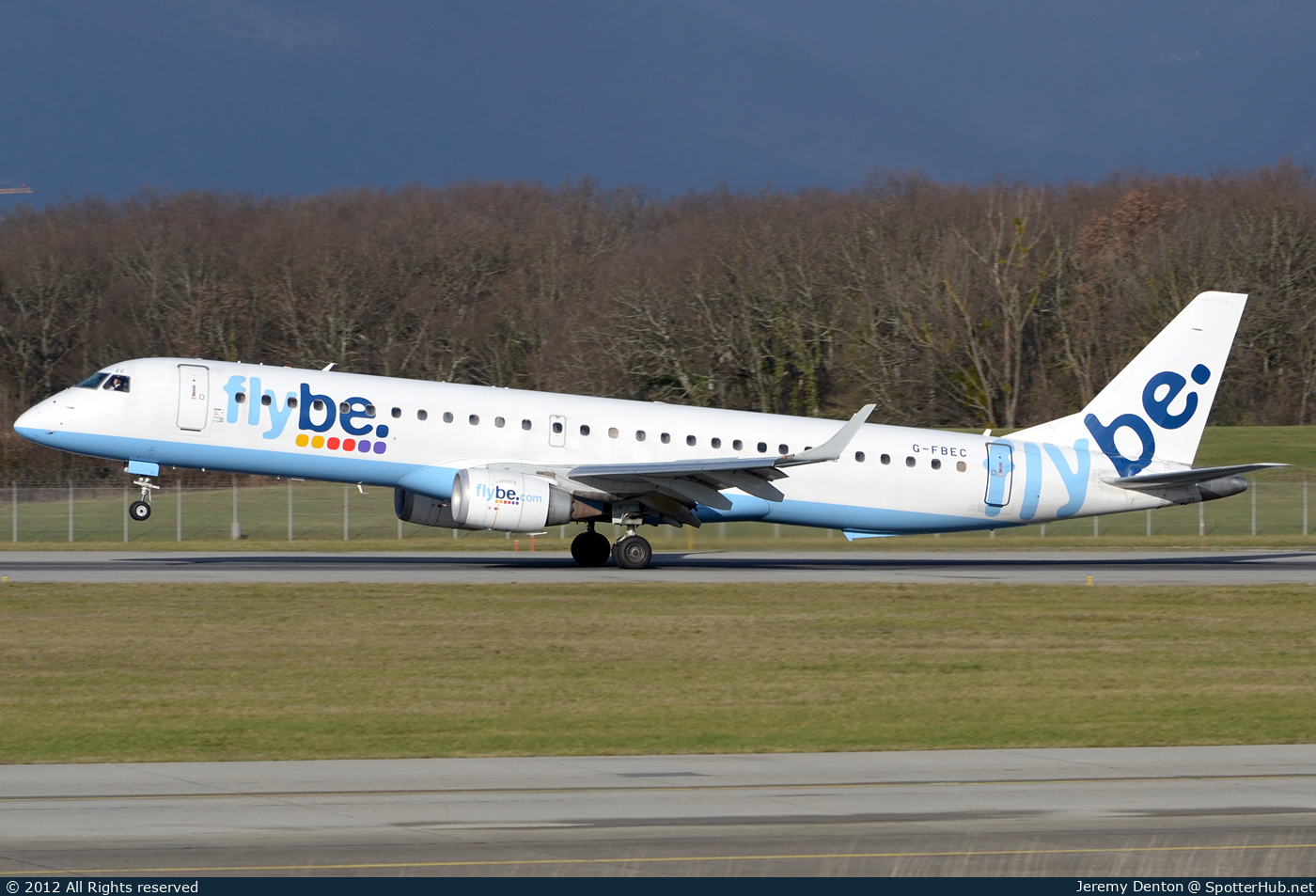 Photo of G-FBEC - Embraer ERJ-195LR operated by flybe