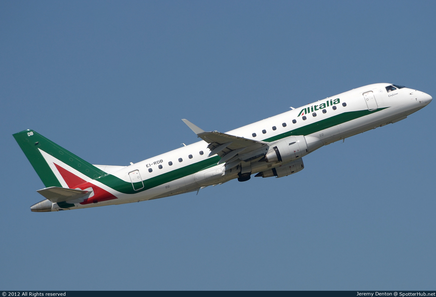 Photo of EI-RDB - Embraer ERJ-175STD operated by Alitalia CityLiner