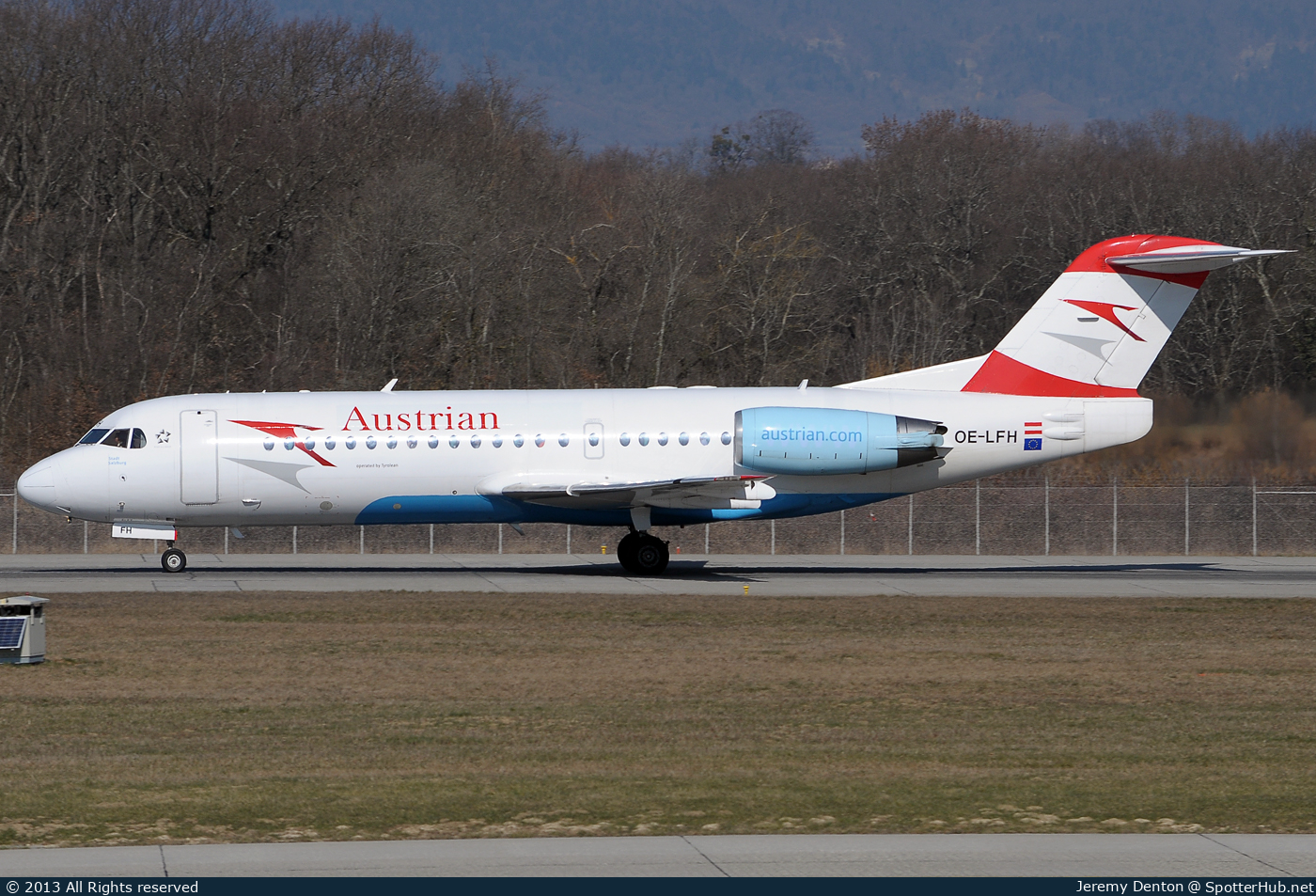 Photo of OE-LFH - Fokker 70 operated by Austrian Airlines