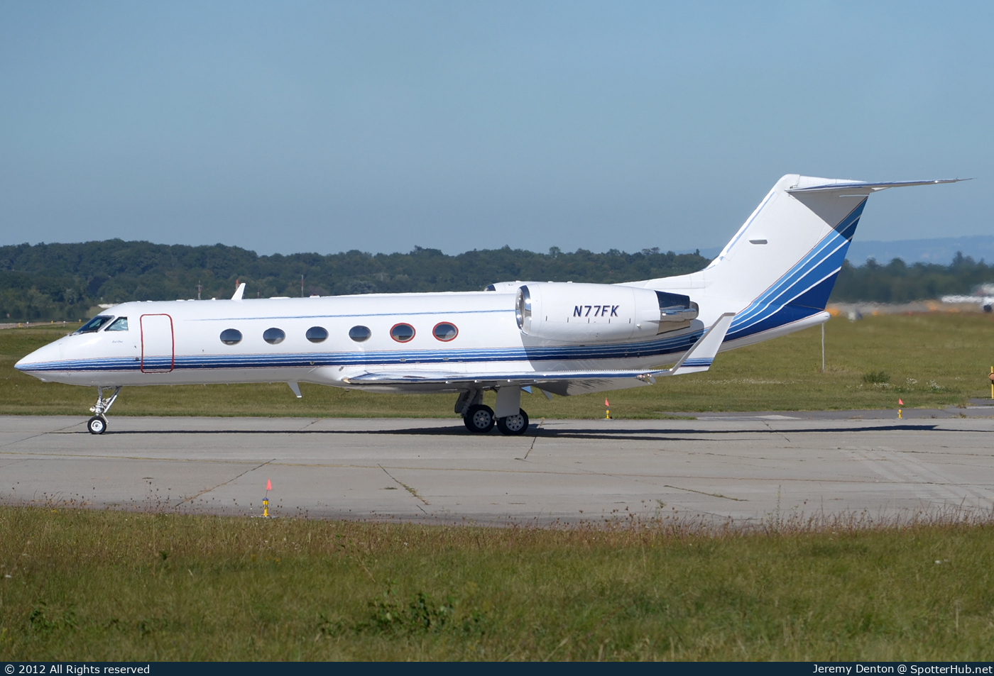 Photo of N77FK - Gulfstream GIV-SP operated by Private
