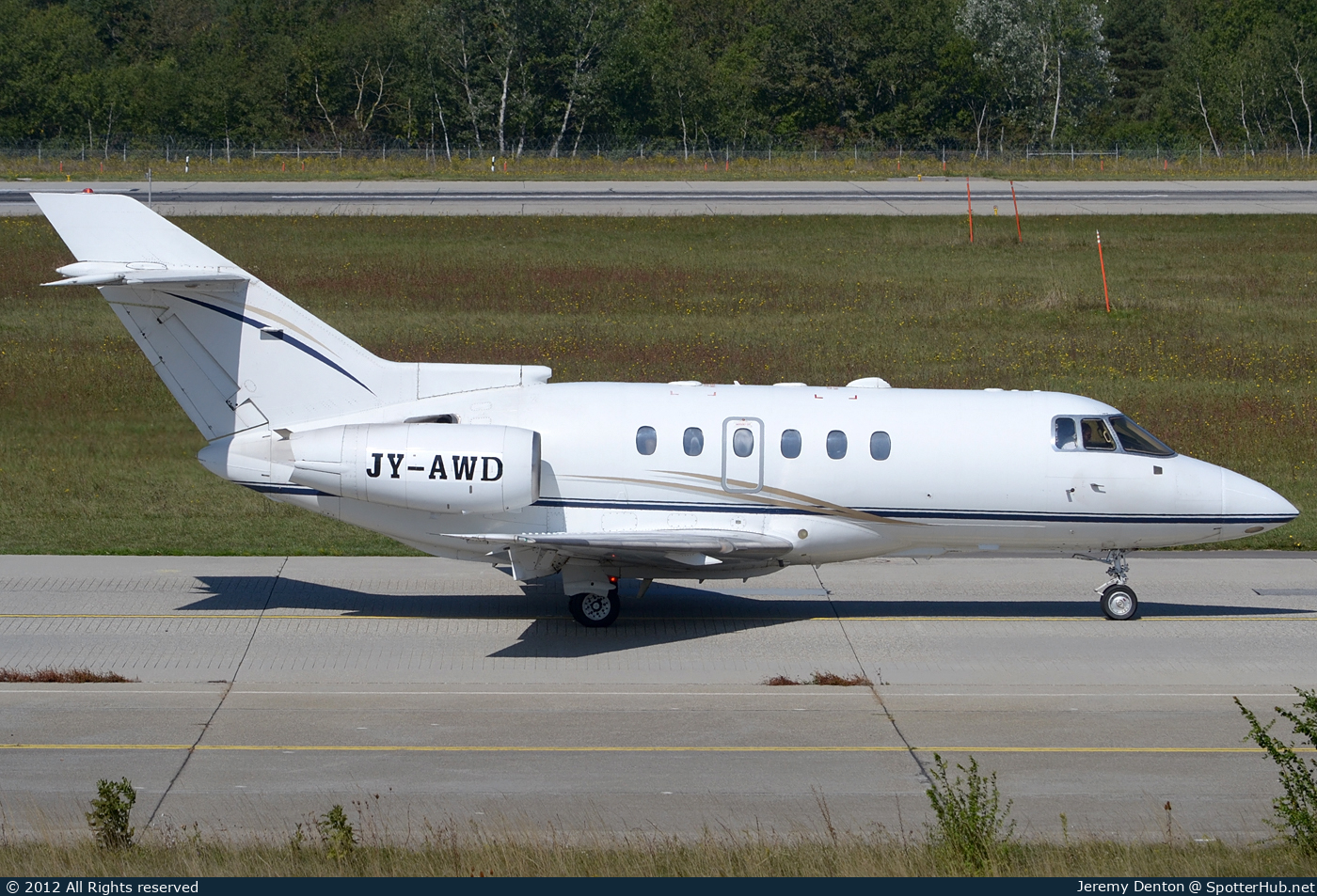 Photo of JY-AWD - Hawker Beechcraft 800XP operated by Arab Wings Company