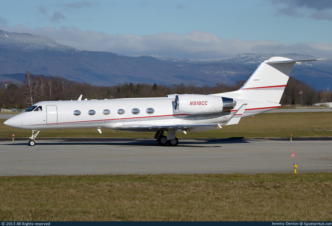 Photo of N918CC - Gulfstream GIV-SP operated by Private