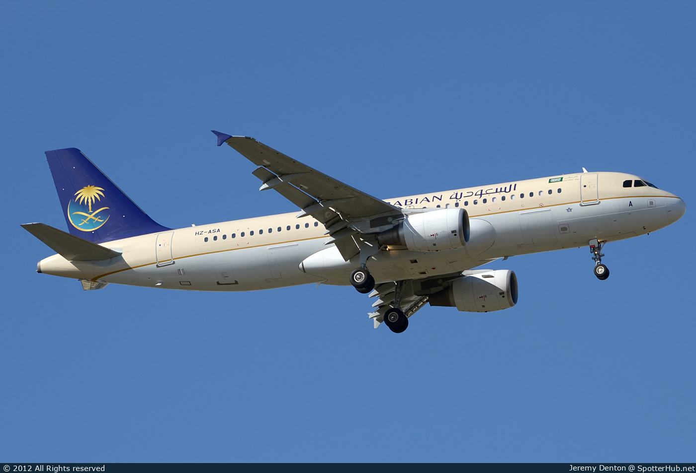 Photo of HZ-ASA - Airbus A320-214 operated by Saudi Arabian Airlines