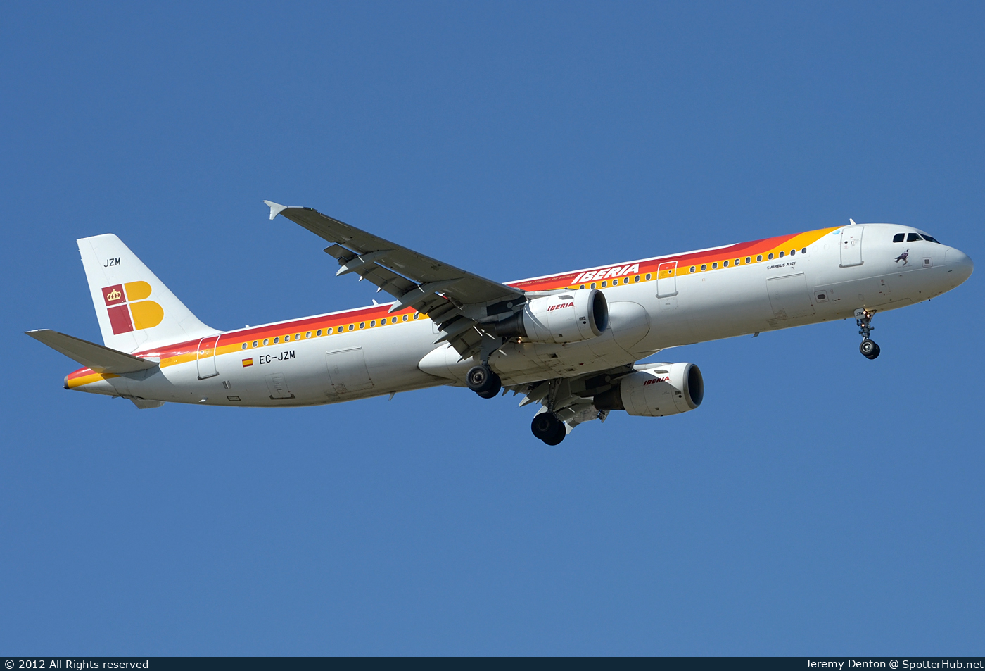 Photo of EC-JZM - Airbus A321-212 operated by Iberia