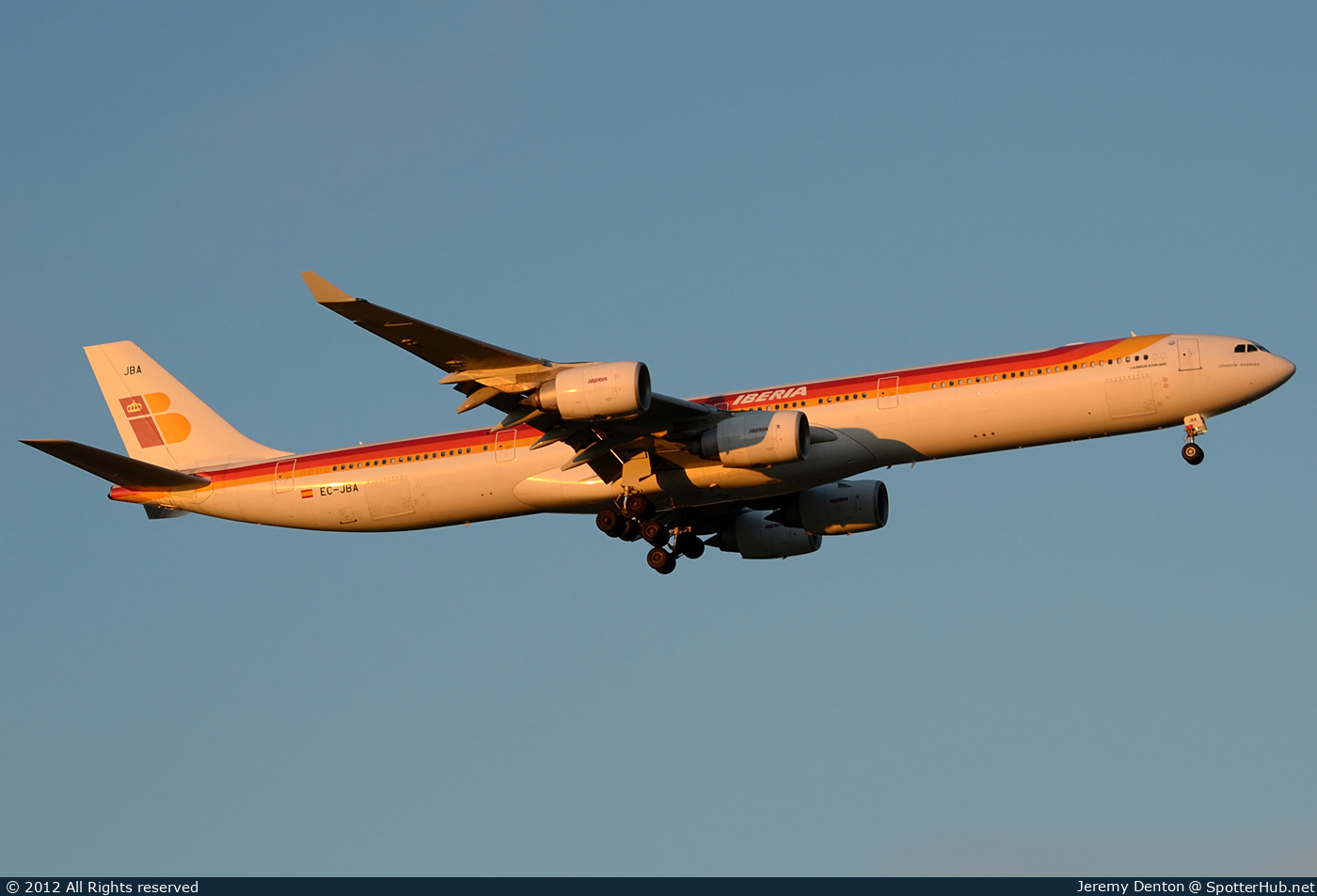 Photo of EC-JBA - Airbus A340-642 operated by Iberia
