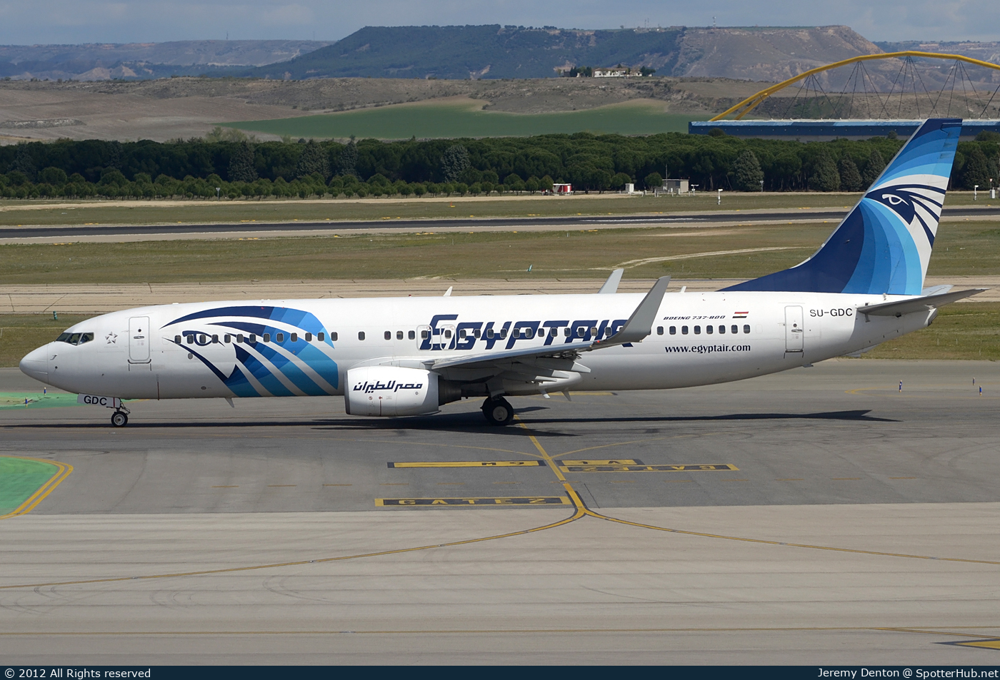 Photo of SU-GDC - Boeing 737-866 operated by Egyptair