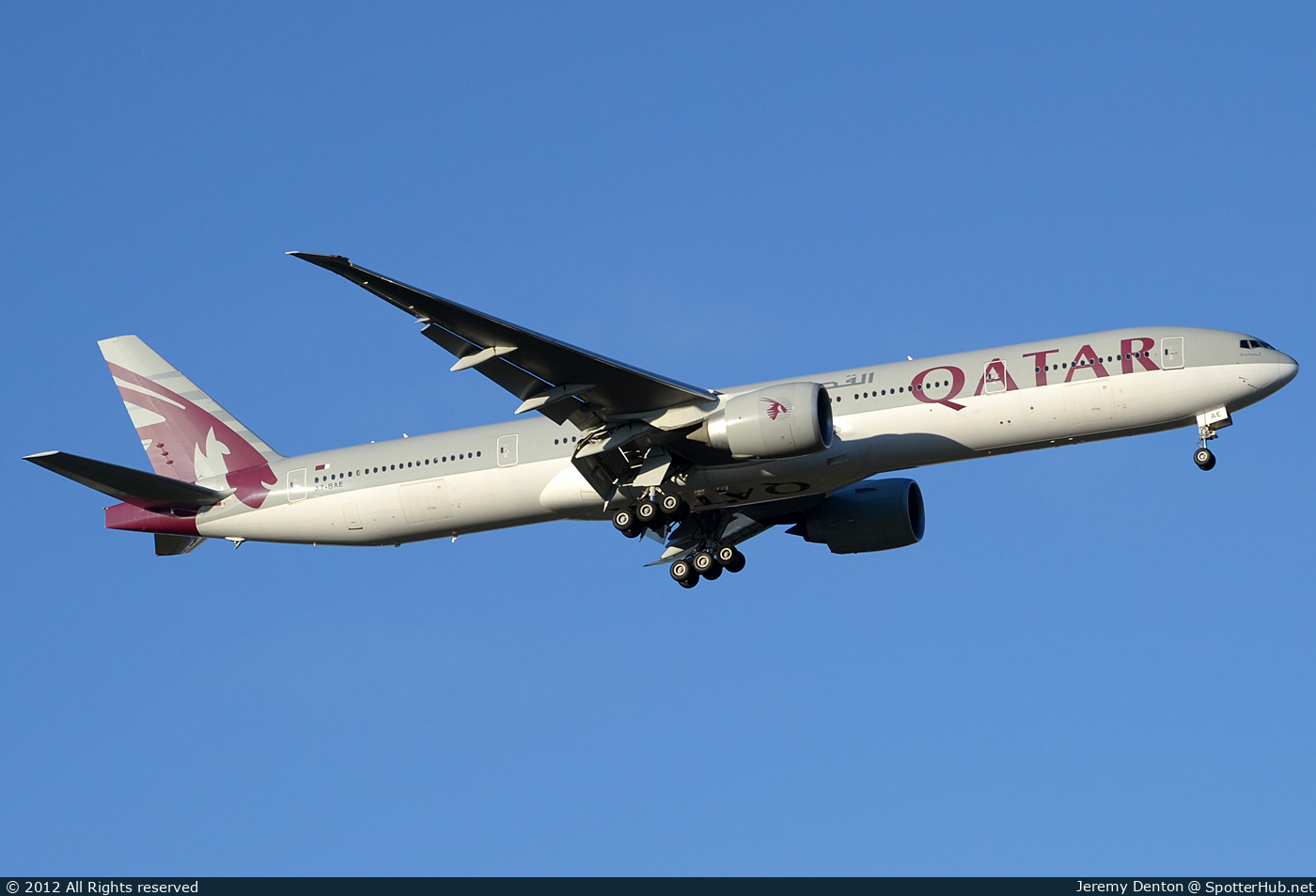 Photo of A7-BAE - Boeing 777-3DZ(ER) operated by Qatar Airways