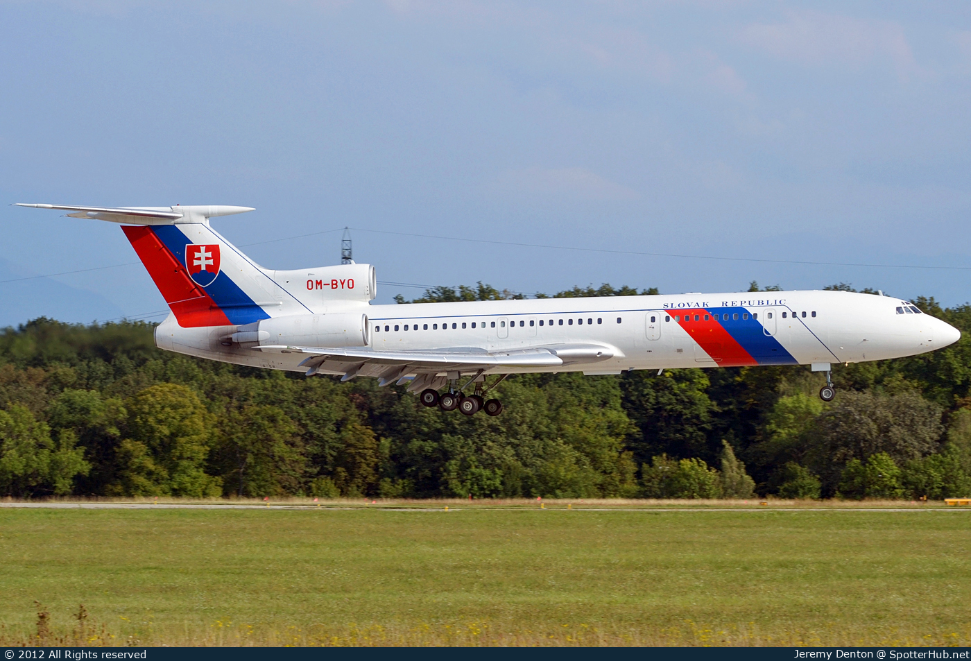 Photo of OM-BYO - Tupolev Tu-154M operated by Government of Slovakia