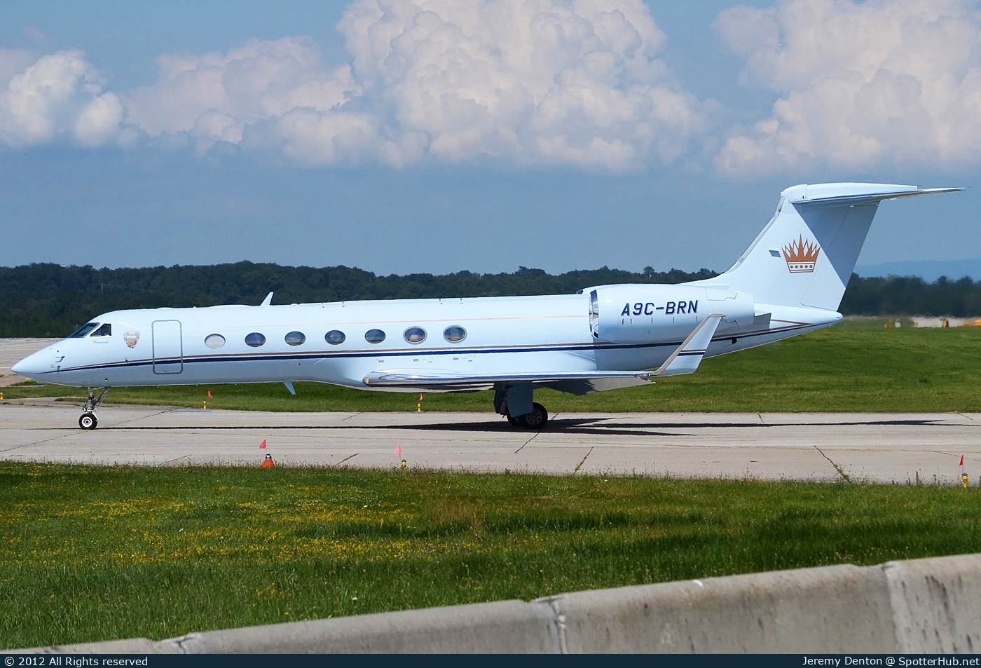 Photo of A9C-BRN - Gulfstream GV-SP (G550) operated by Bahrain Royal Flight