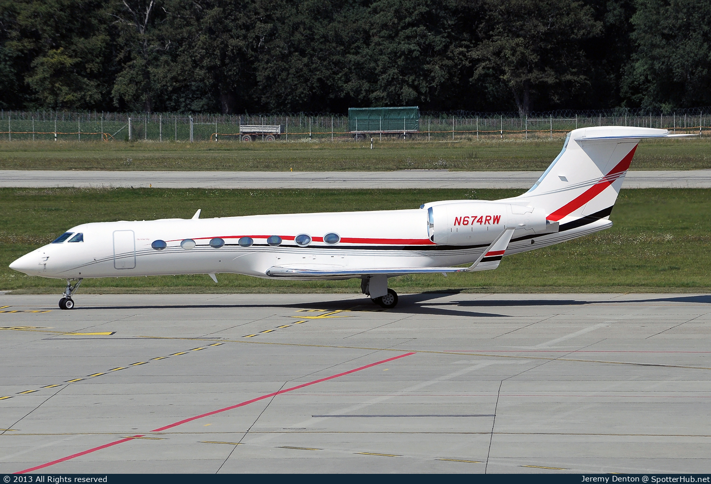 Photo of N674RW - Gulfstream GV-SP (G550) operated by The Coca-Cola Company
