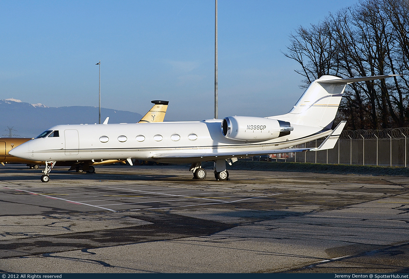 Photo of N999GP - Gulfstream GIV operated by Private