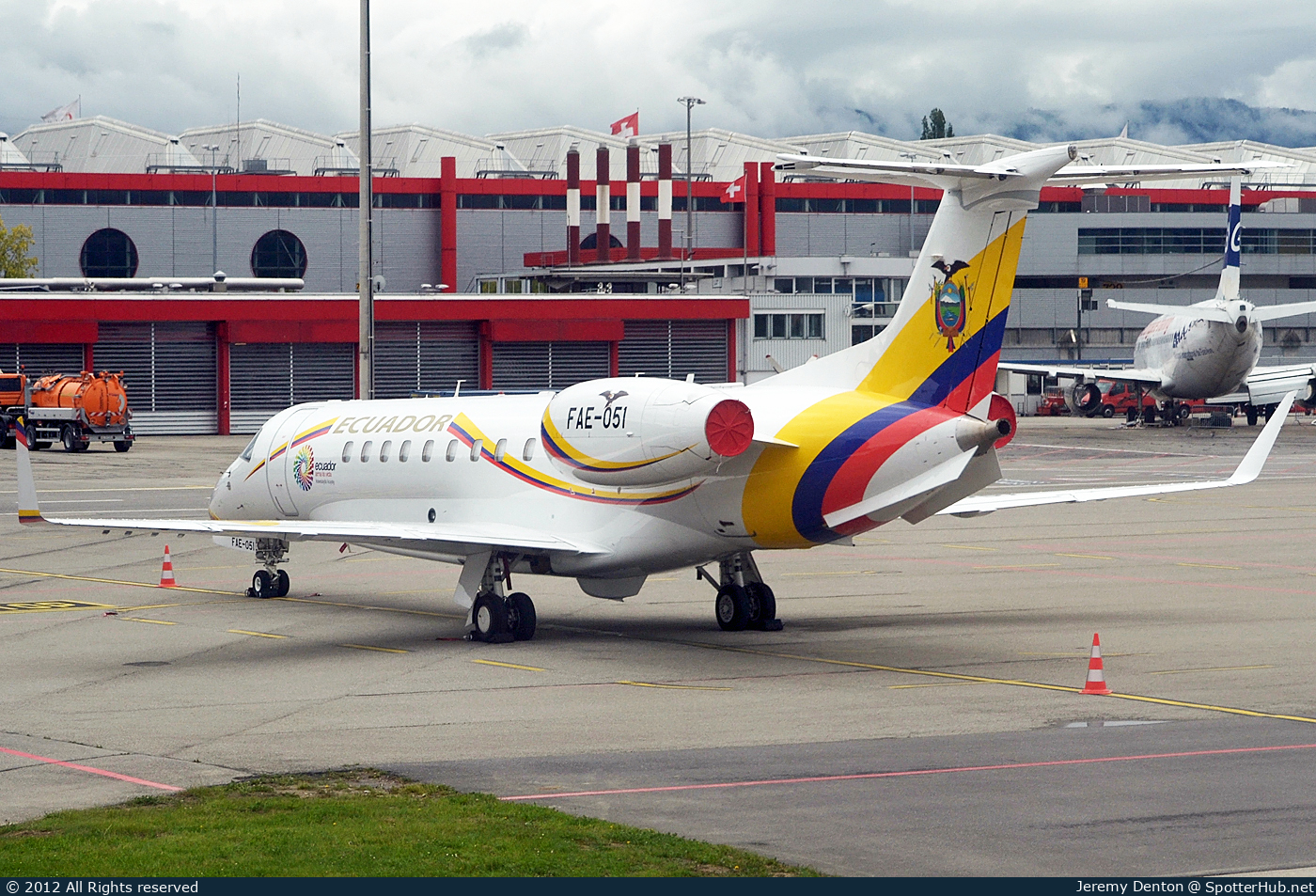 Photo of FAE-051 - Embraer Legacy 600 operated by Ecuadorian Air Force