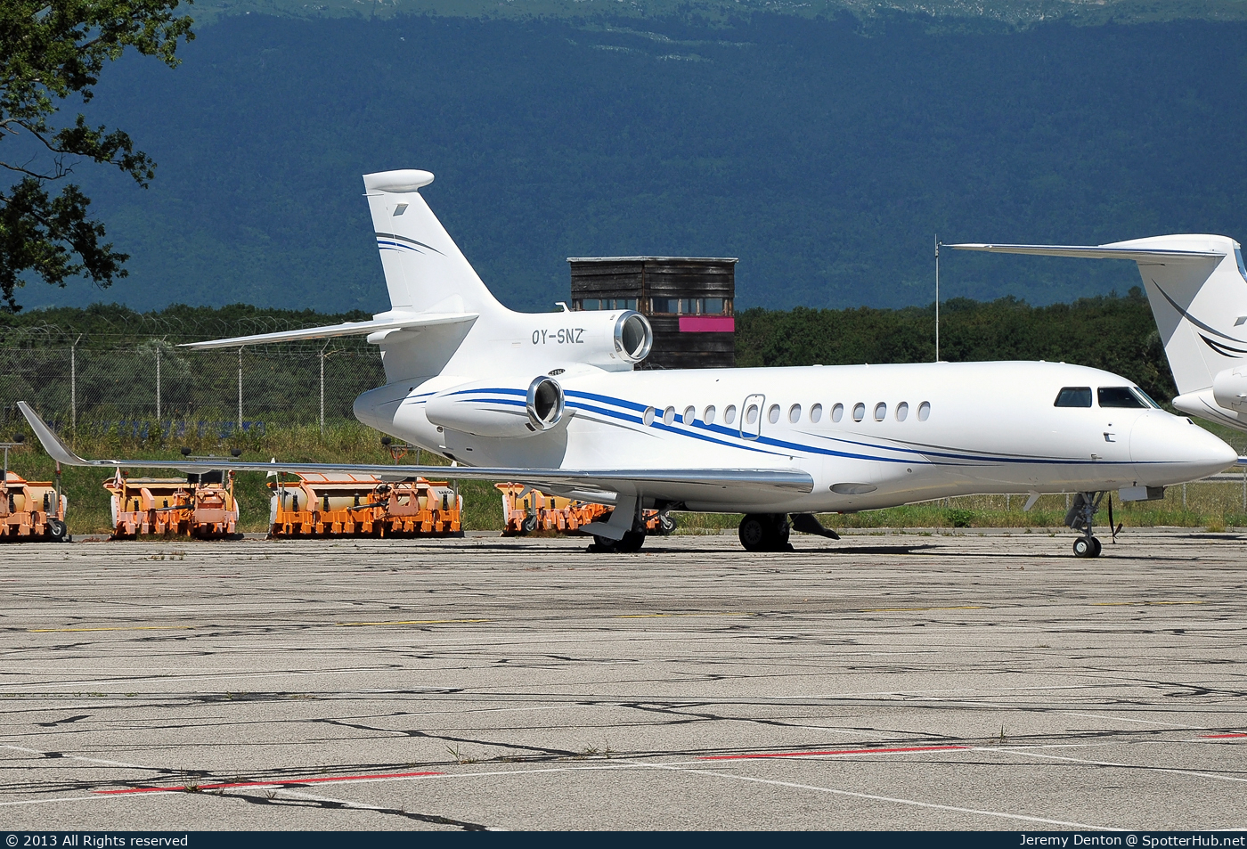 Photo of OY-SNZ - Dassault Falcon 7X operated by ExecuJet Scandinavia