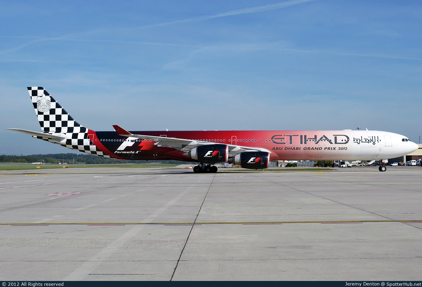 Photo of A6-EHJ - Airbus A340-642 operated by Etihad Airways