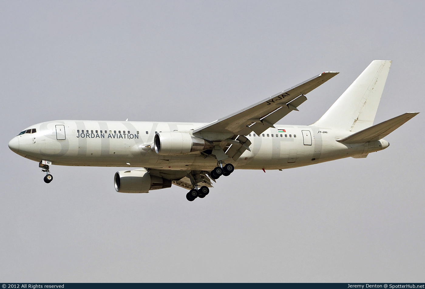 Photo of JY-JAI - Boeing 767-204(ER) operated by Jordan Aviation