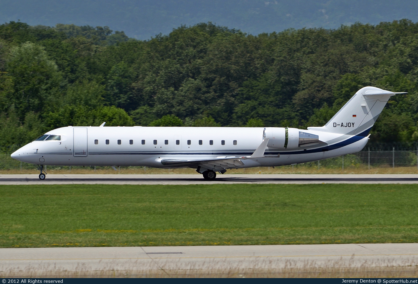 Photo of D-AJOY - Bombardier Challenger 850 operated by AirX Charter